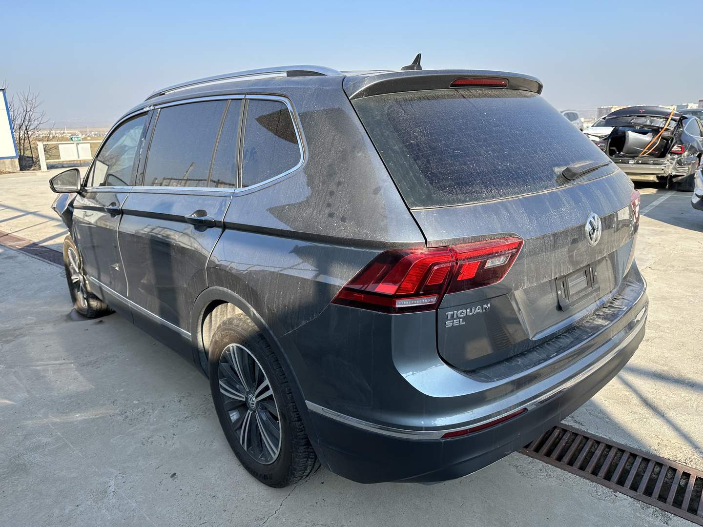 Volkswagen Tiguan 2018 — photo 2