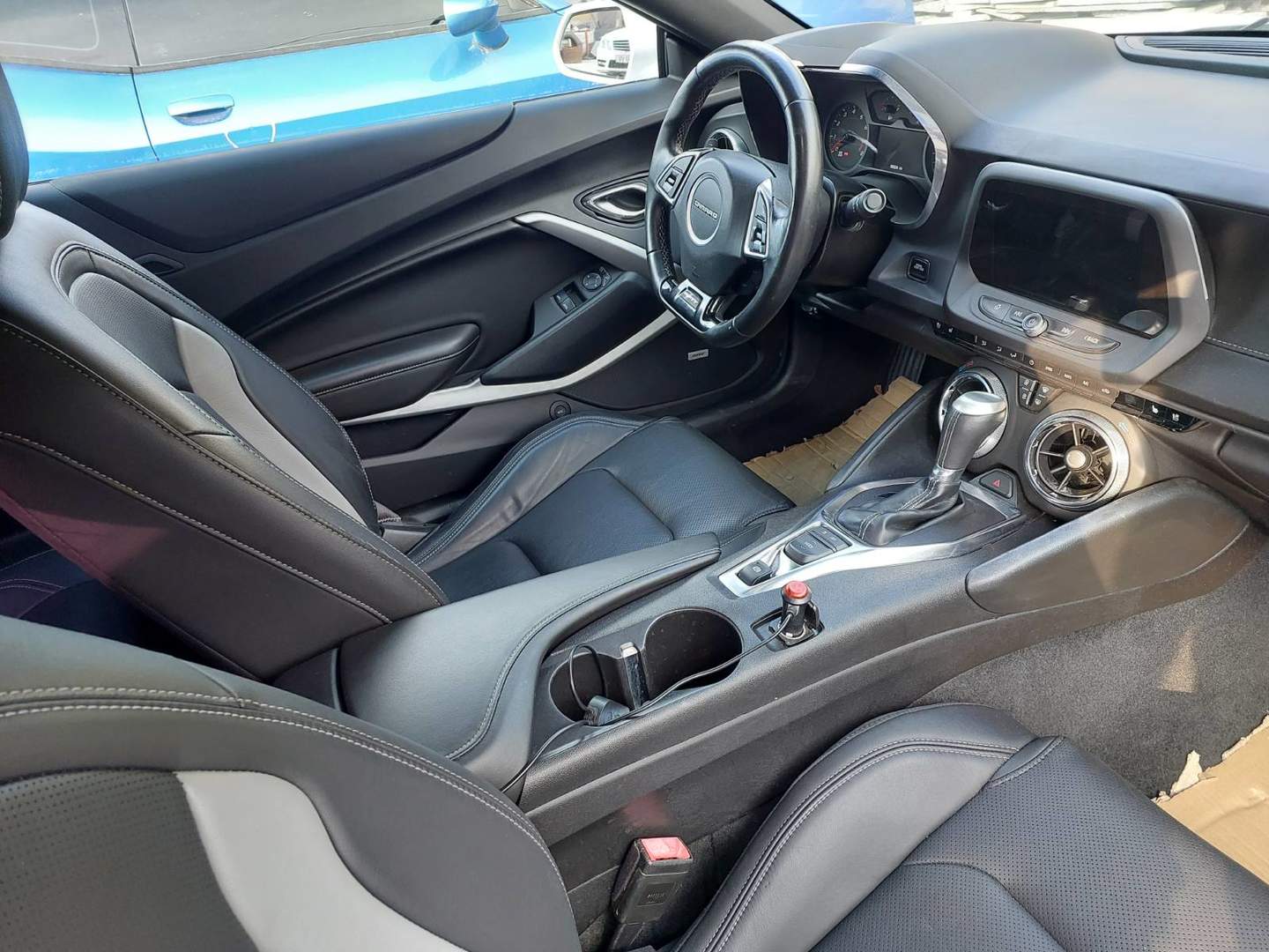 Chevrolet Camaro 2016 — photo 2