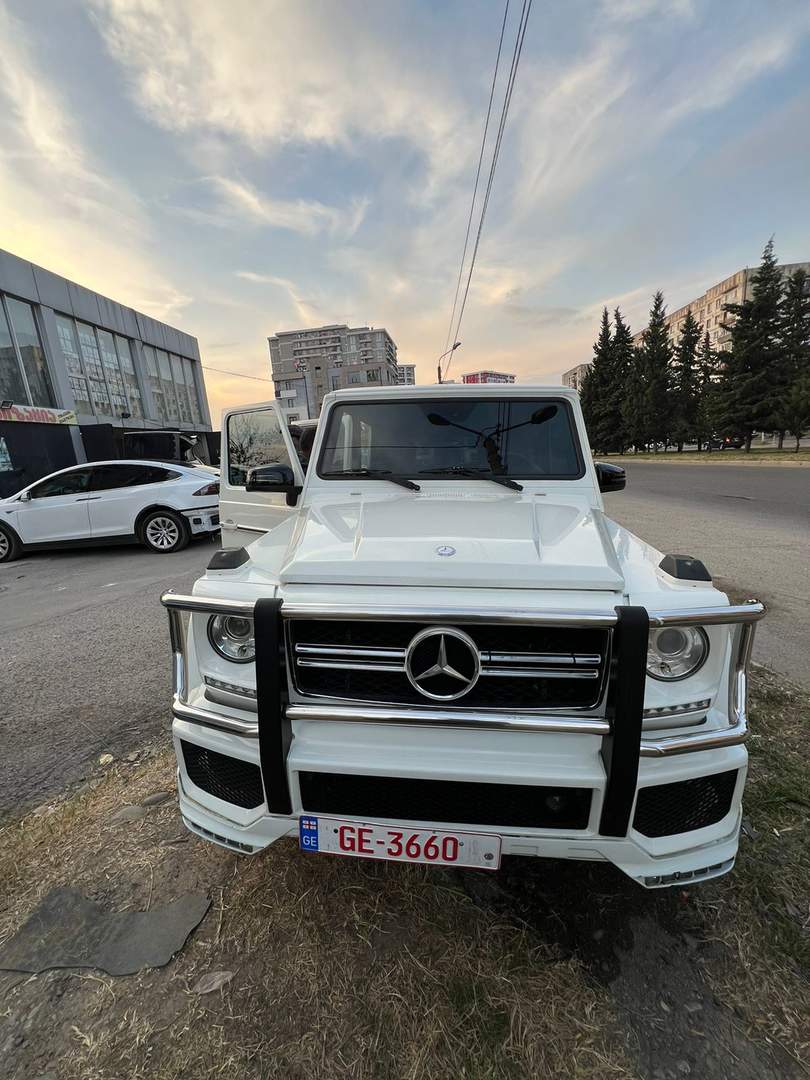 Mercedes-Benz G 550 2009 — photo 2
