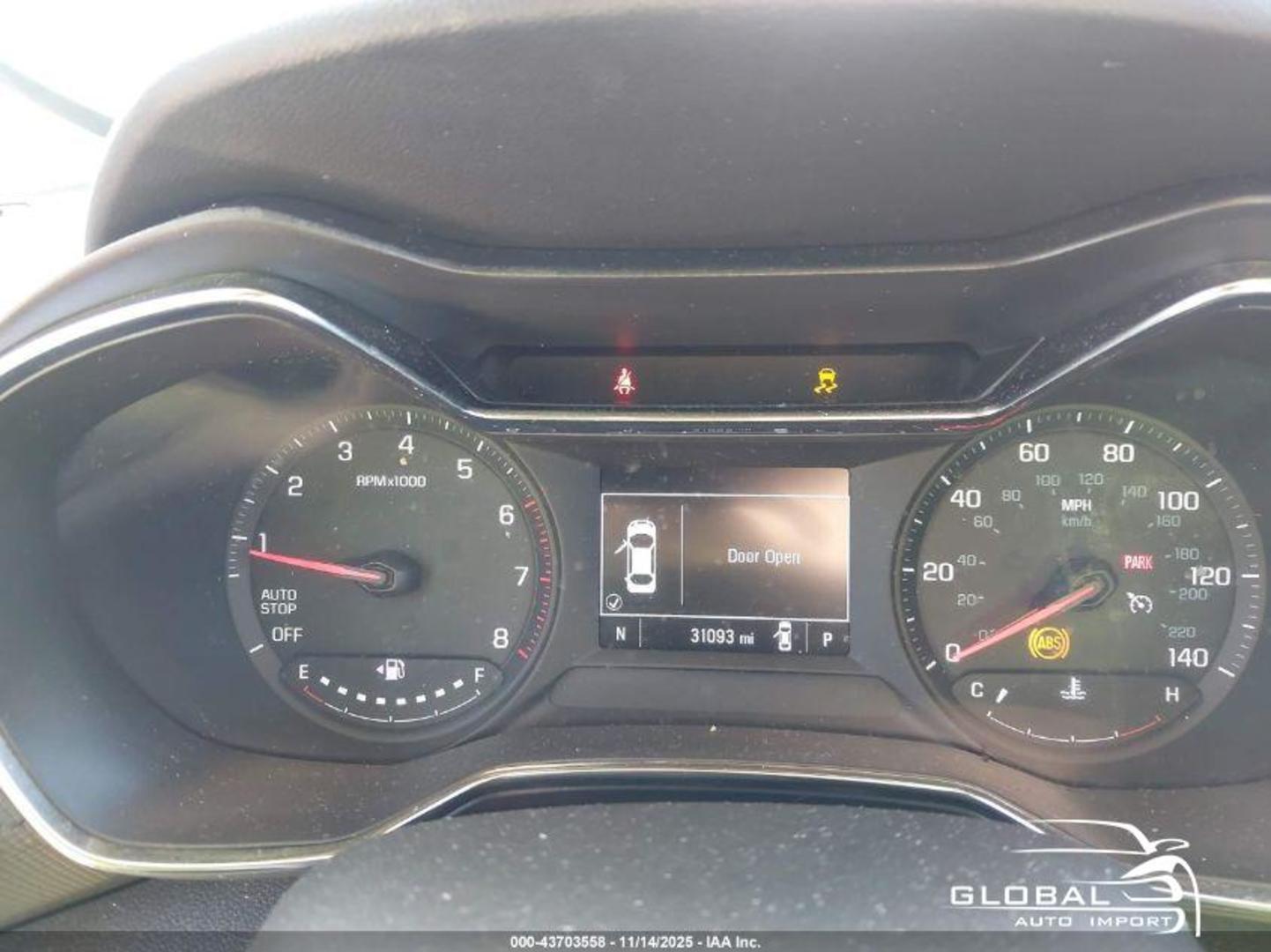 Chevrolet Trailblazer 2023 — photo 2