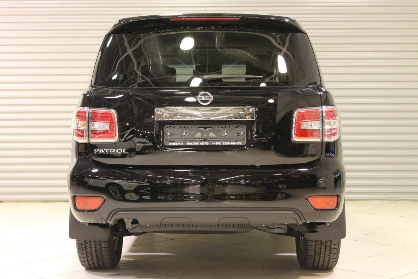Nissan Patrol 2016 — photo 2