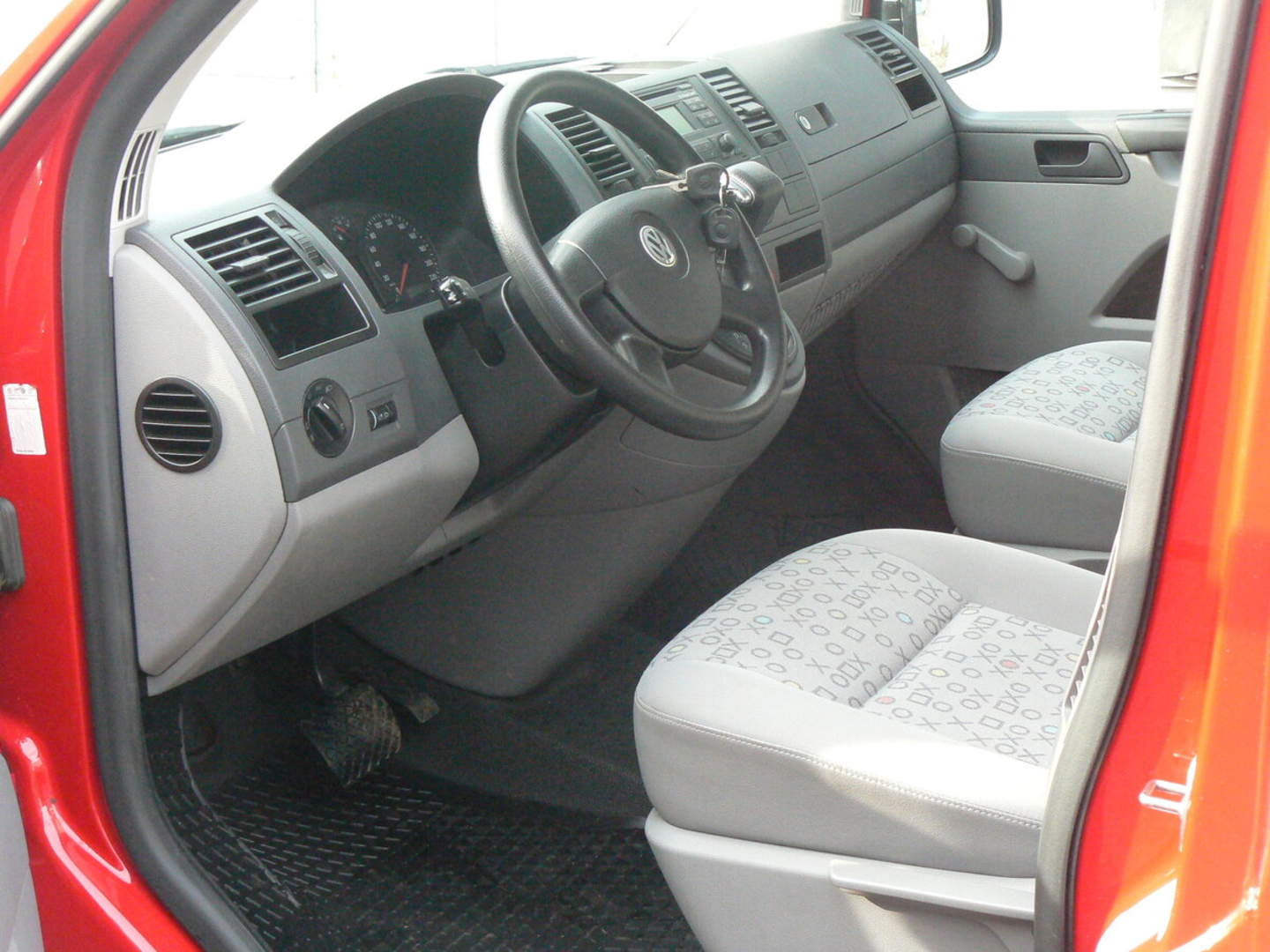 Volkswagen T4 Caravelle 2008 — photo 2