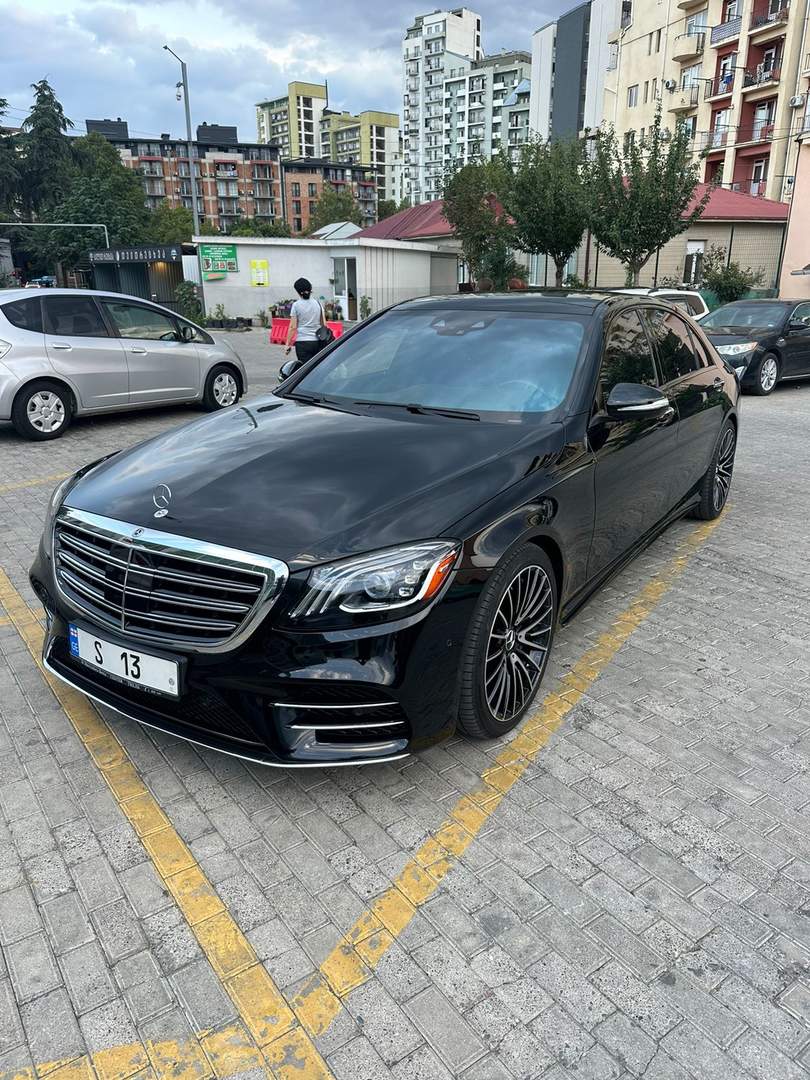Mercedes-Benz S 560