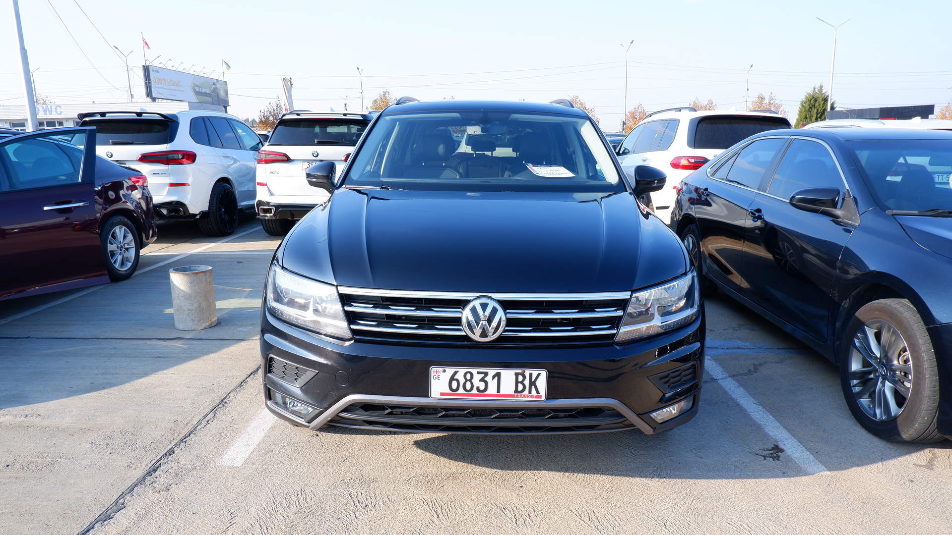 Volkswagen Tiguan 2021 — photo 2