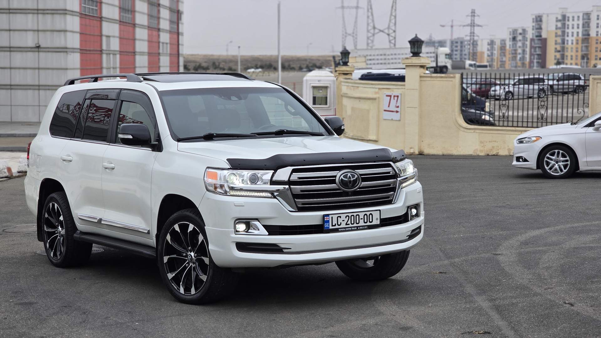 Toyota Land Cruiser 200
