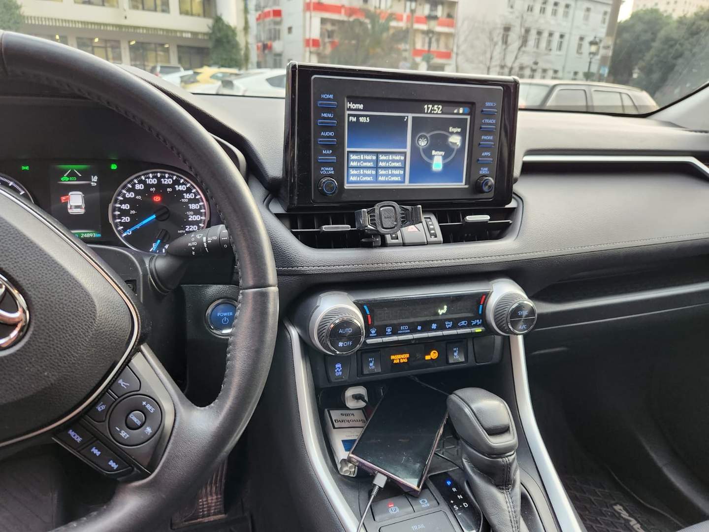 Toyota RAV 4 2021 — photo 2