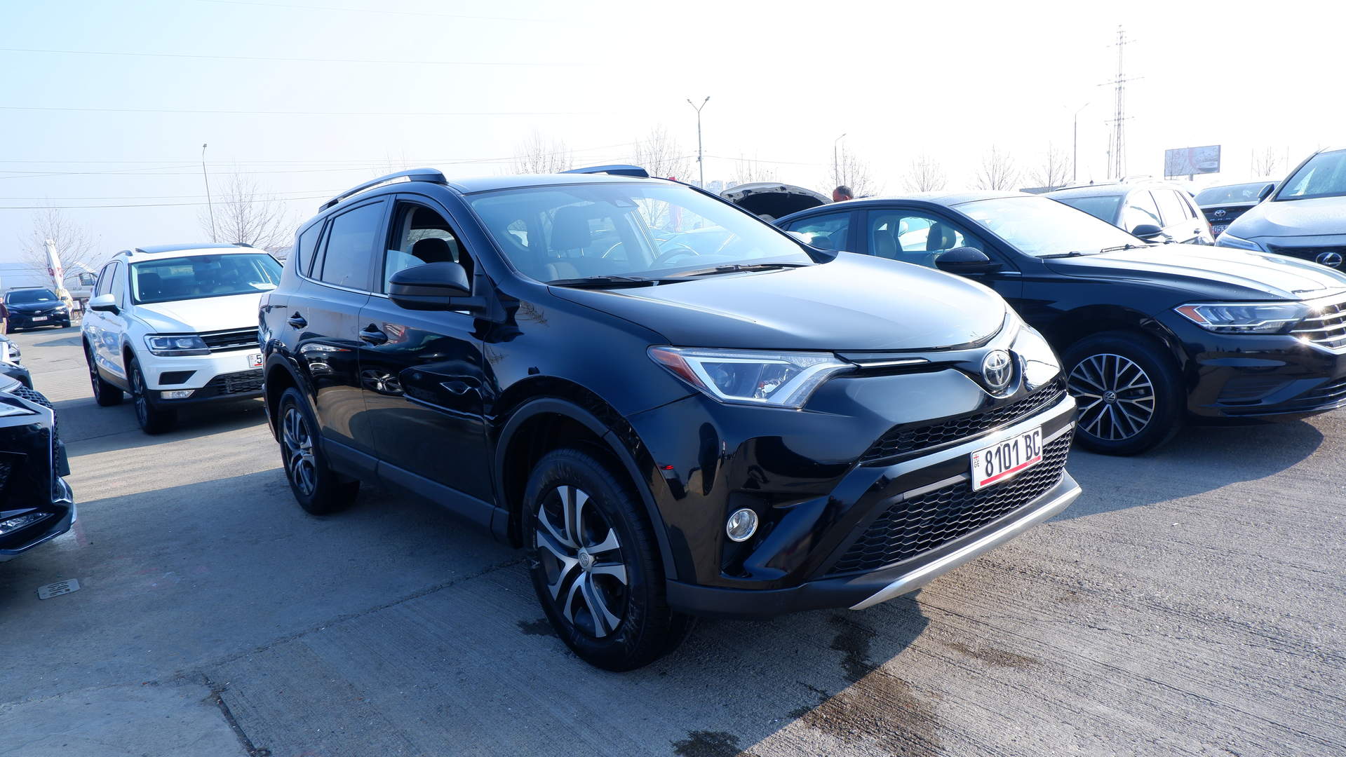Toyota RAV 4 2018 — photo 2