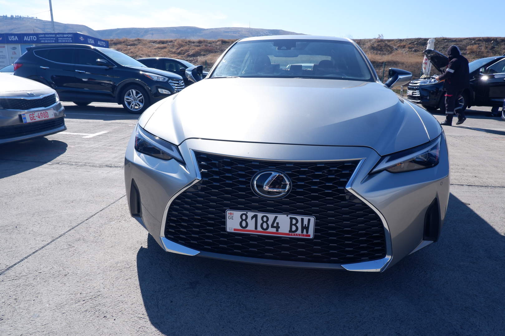 Lexus IS 300 2023 — photo 2