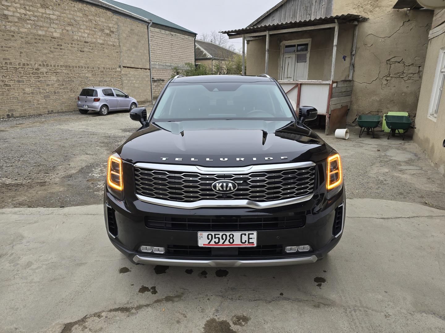 Kia Telluride 2019 — photo 2