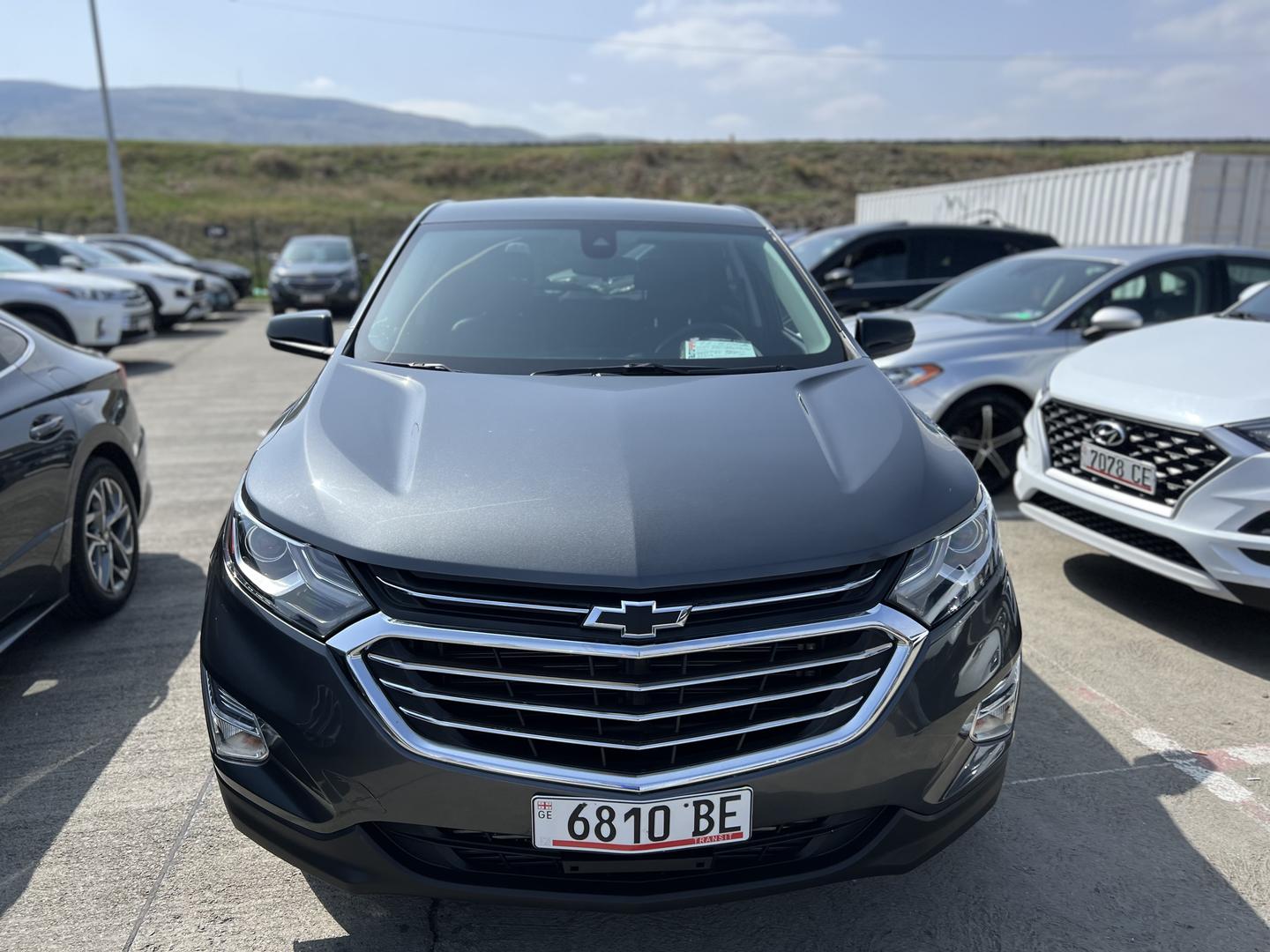 Chevrolet Equinox 2021 — photo 2