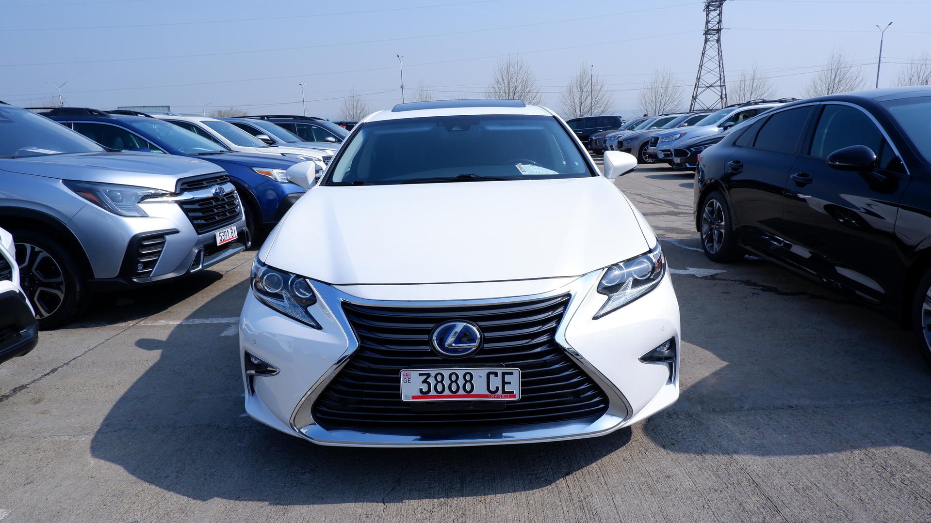 Lexus ES 300 2017 — photo 2