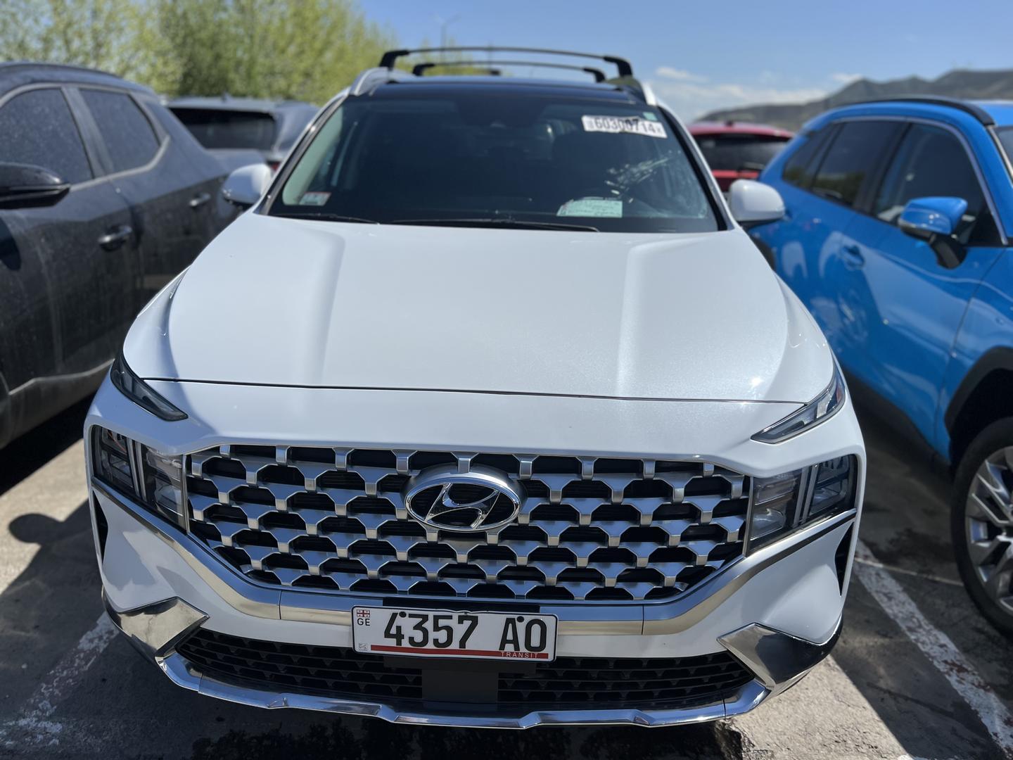 Hyundai Santa Fe 2021 — photo 2