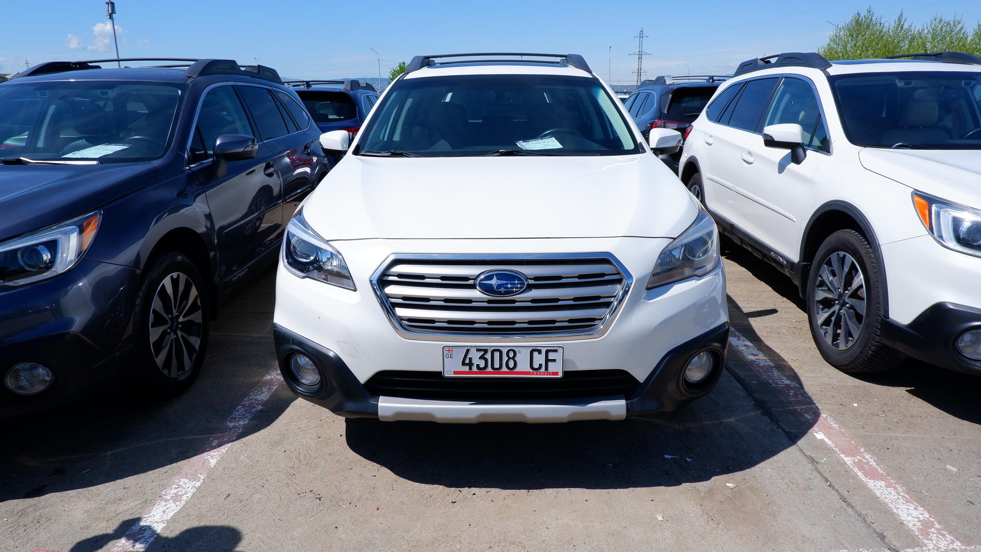 Subaru Outback 2015 — photo 2