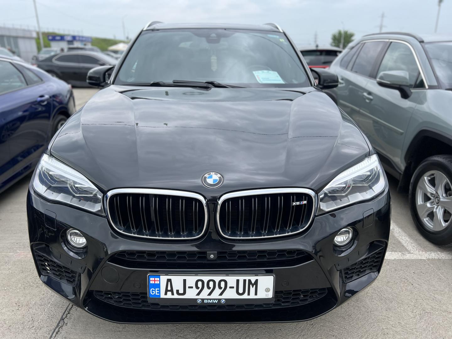 BMW X5 M 2015 — photo 2