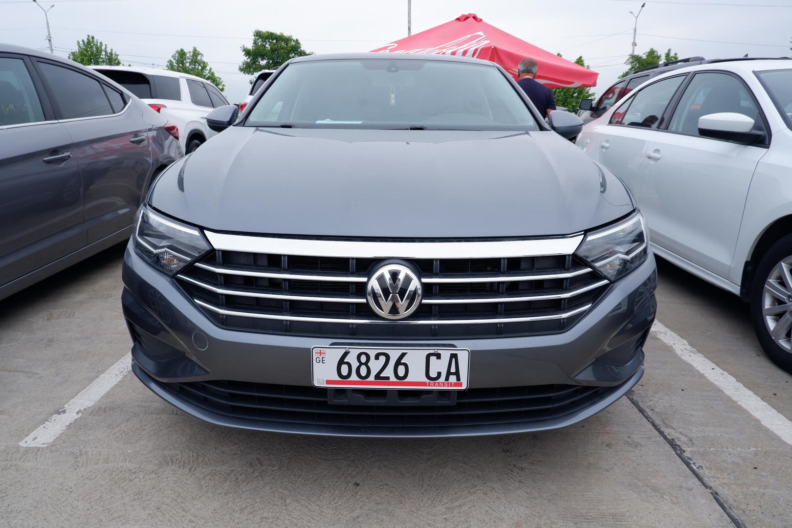 Volkswagen Jetta 2019 — photo 2