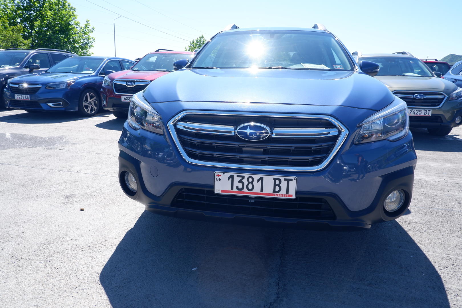 Subaru Outback 2019 — photo 2