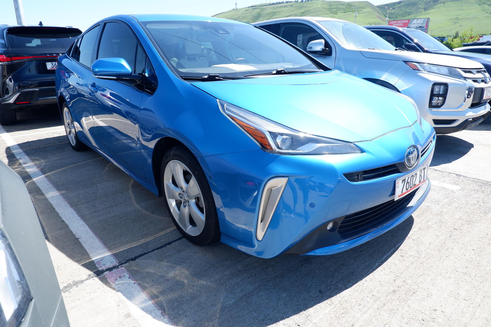 Toyota Prius 2020 — photo 2