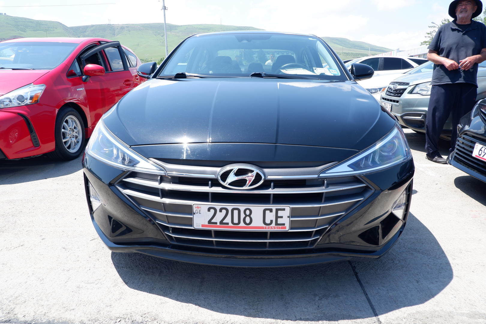 Hyundai Elantra 2022 — photo 2