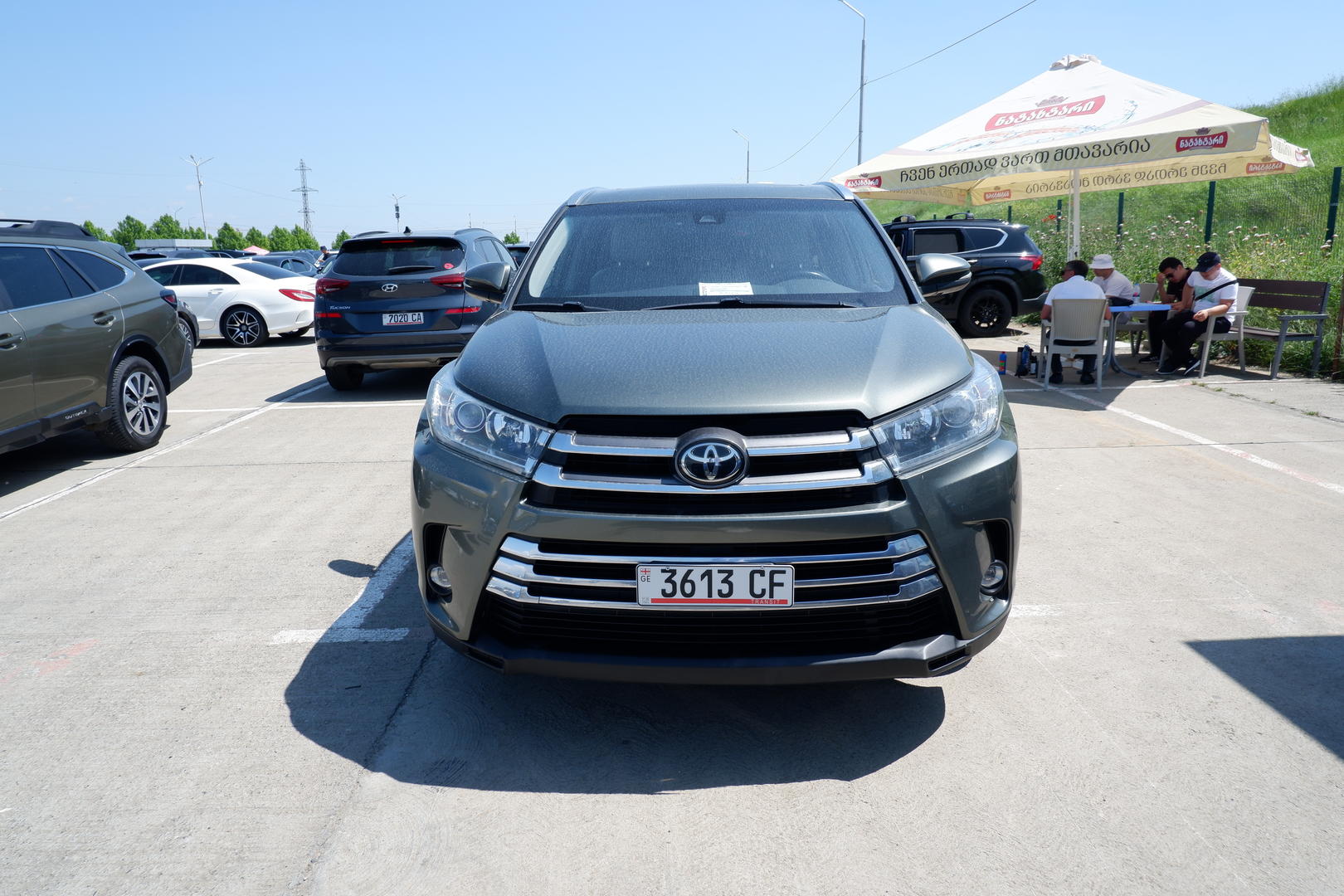 Toyota Highlander 2019 — photo 2