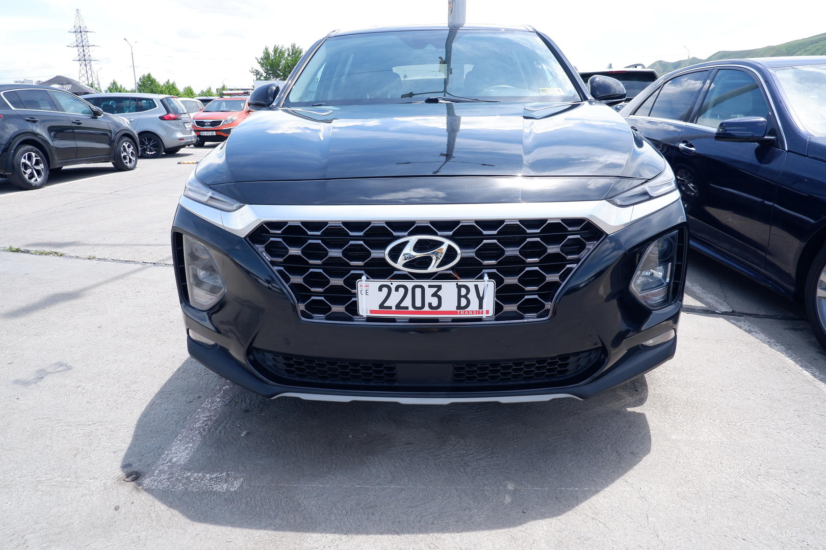 Hyundai Santa Fe 2019 — photo 2