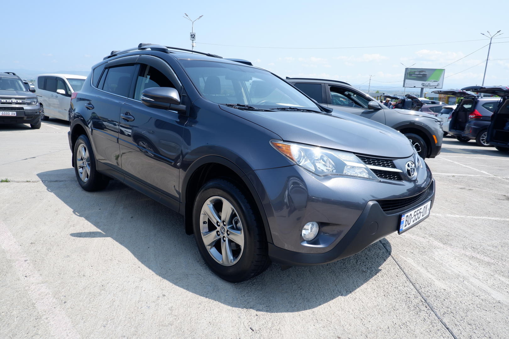 Toyota RAV 4 2015 — photo 2