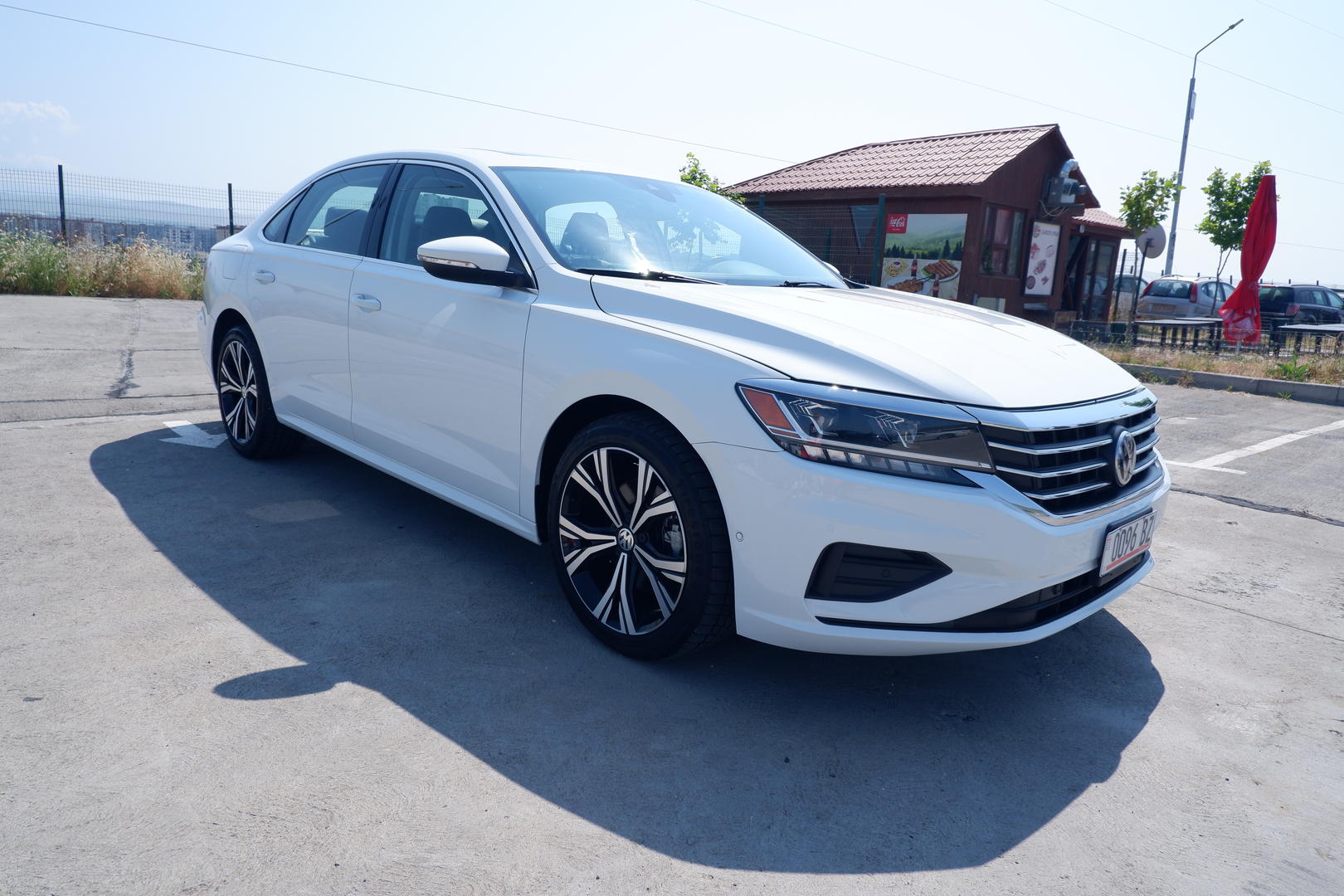 Volkswagen Passat 2020 — photo 2