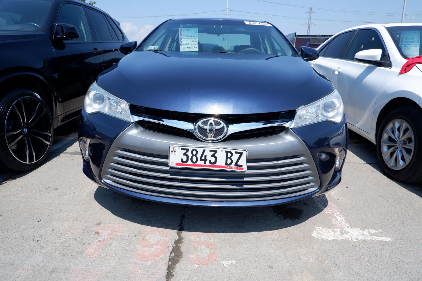 Toyota Camry 2015 — photo 2