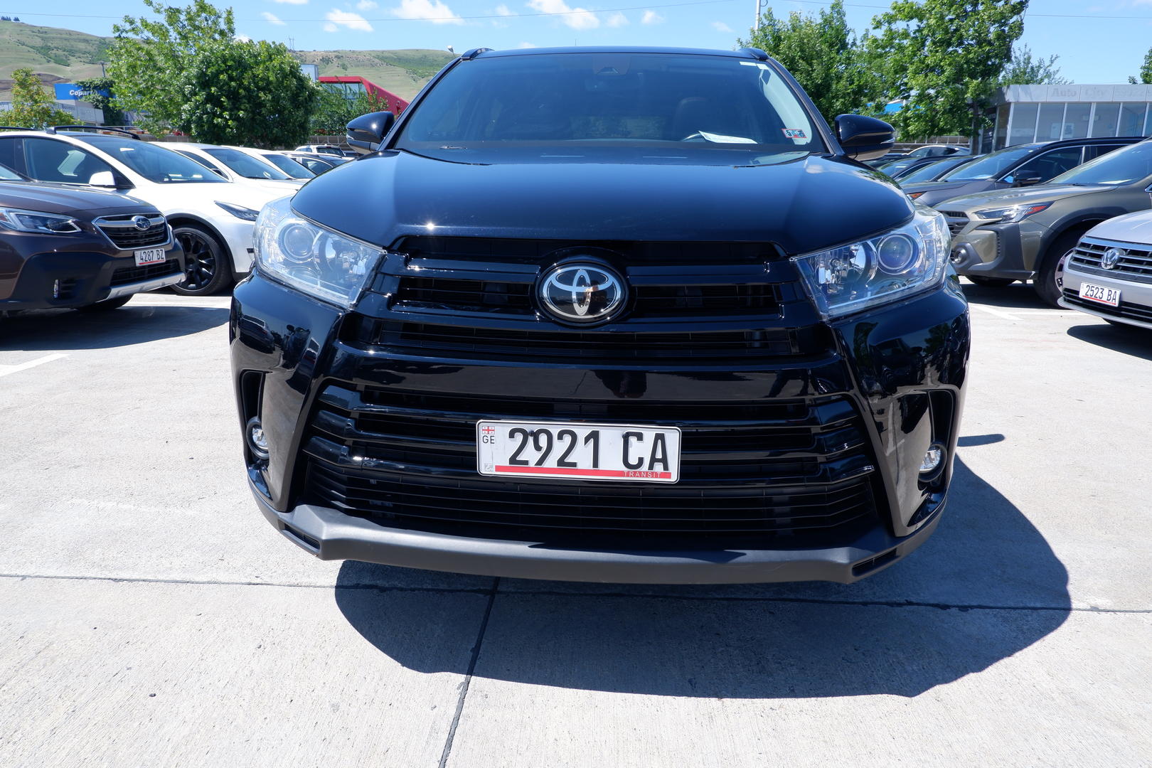 Toyota Highlander 2019 — photo 2