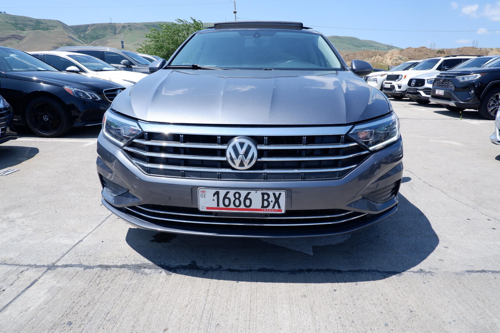 Volkswagen Jetta 2020 — photo 2