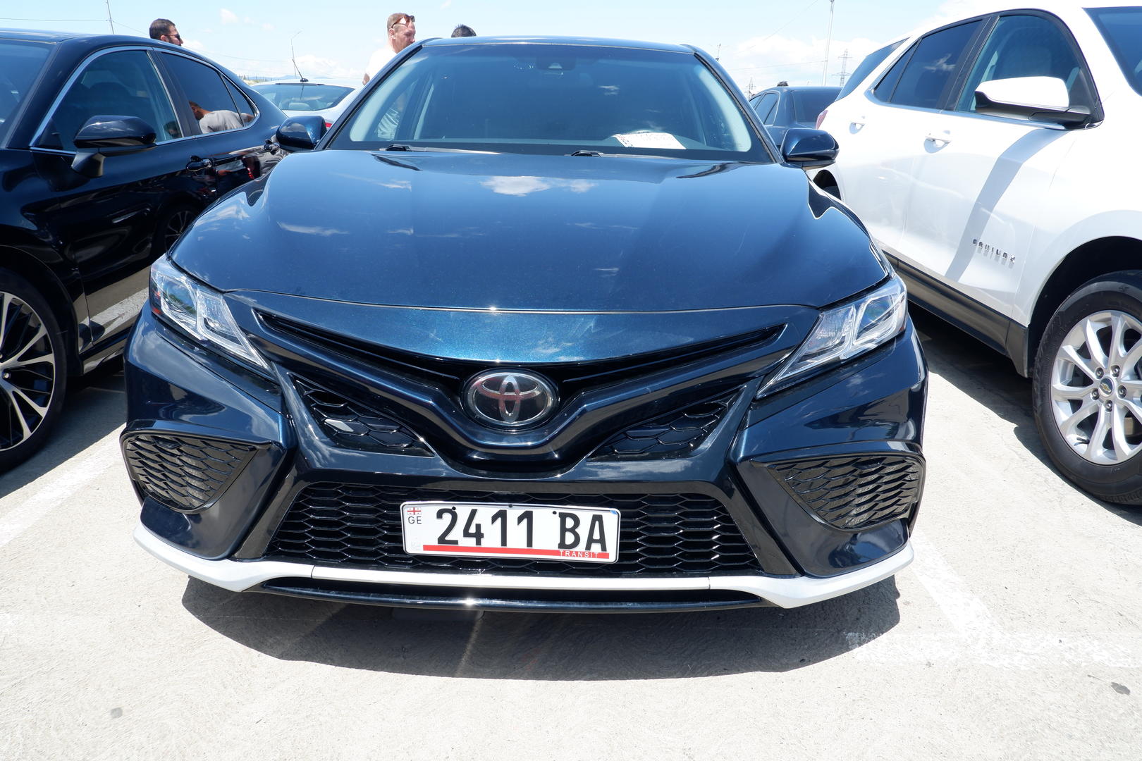 Toyota Camry 2018 — photo 2