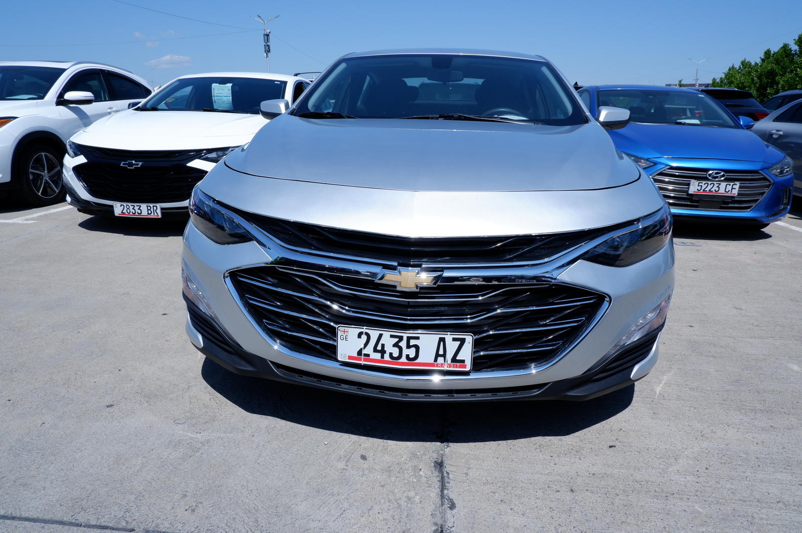 Chevrolet Malibu 2021 — photo 2
