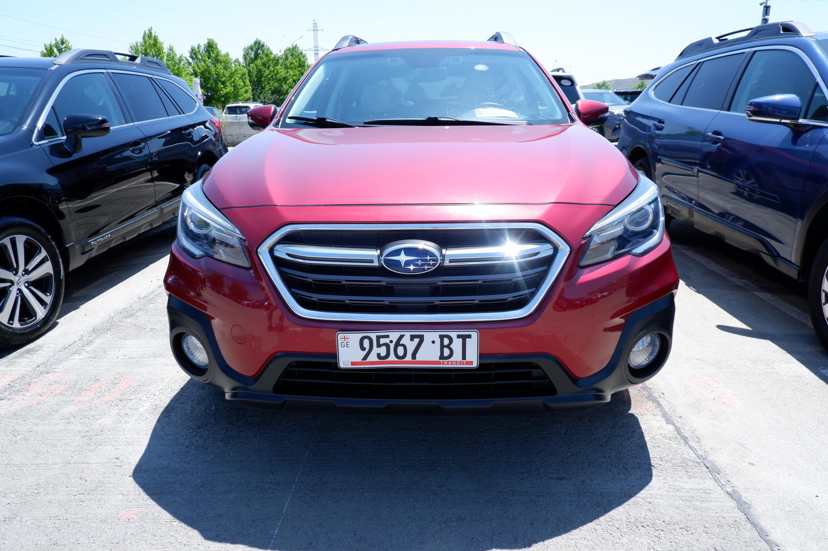 Subaru Outback 2019 — photo 2