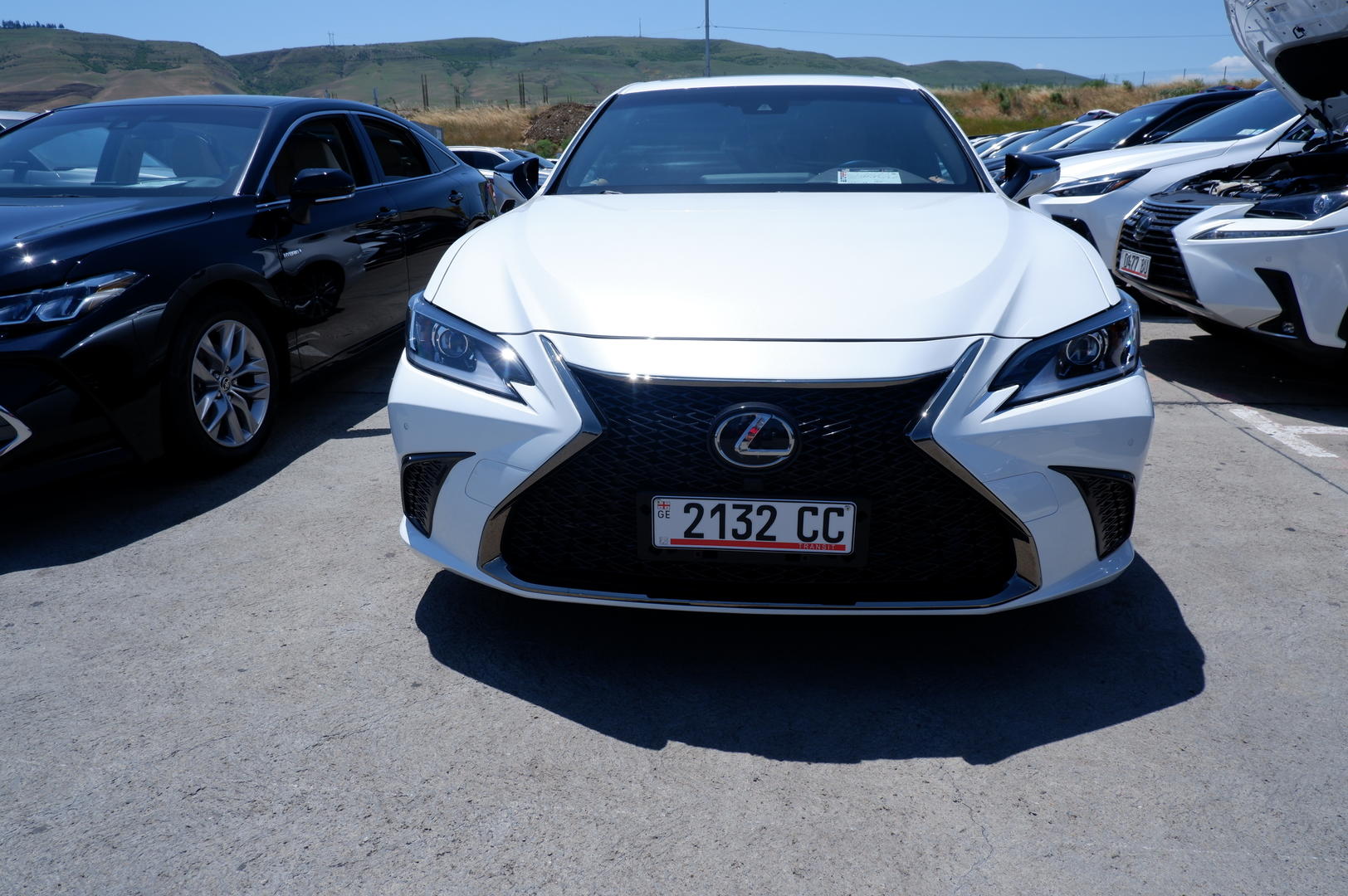 Lexus ES 250 2021 — photo 2