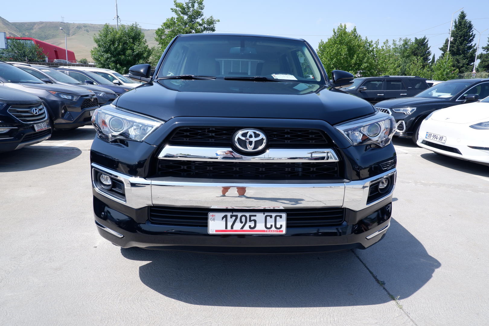 Toyota 4Runner 2018 — photo 2