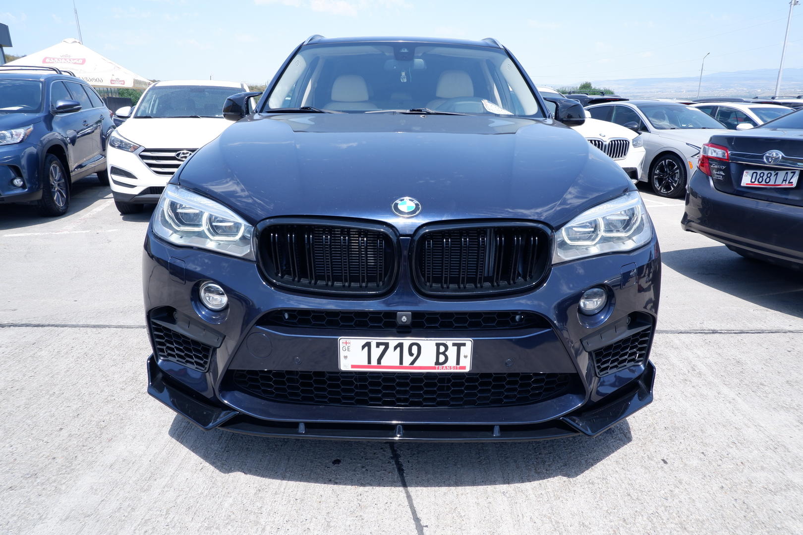BMW X5 2015 — photo 2