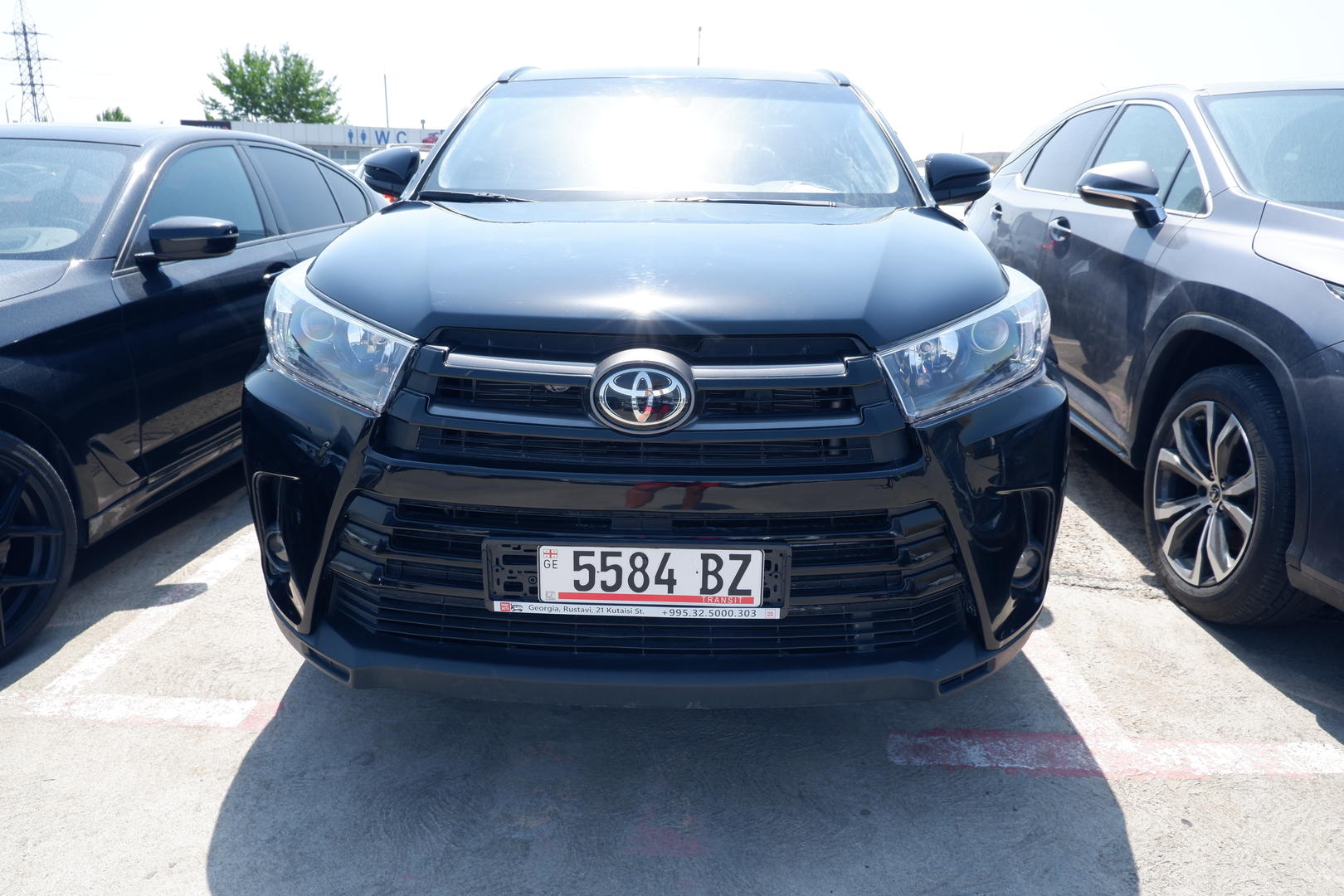 Toyota Highlander 2019 — photo 2