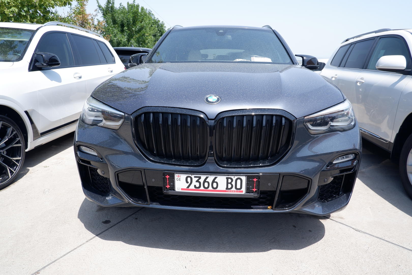 BMW X5 2019 — photo 2
