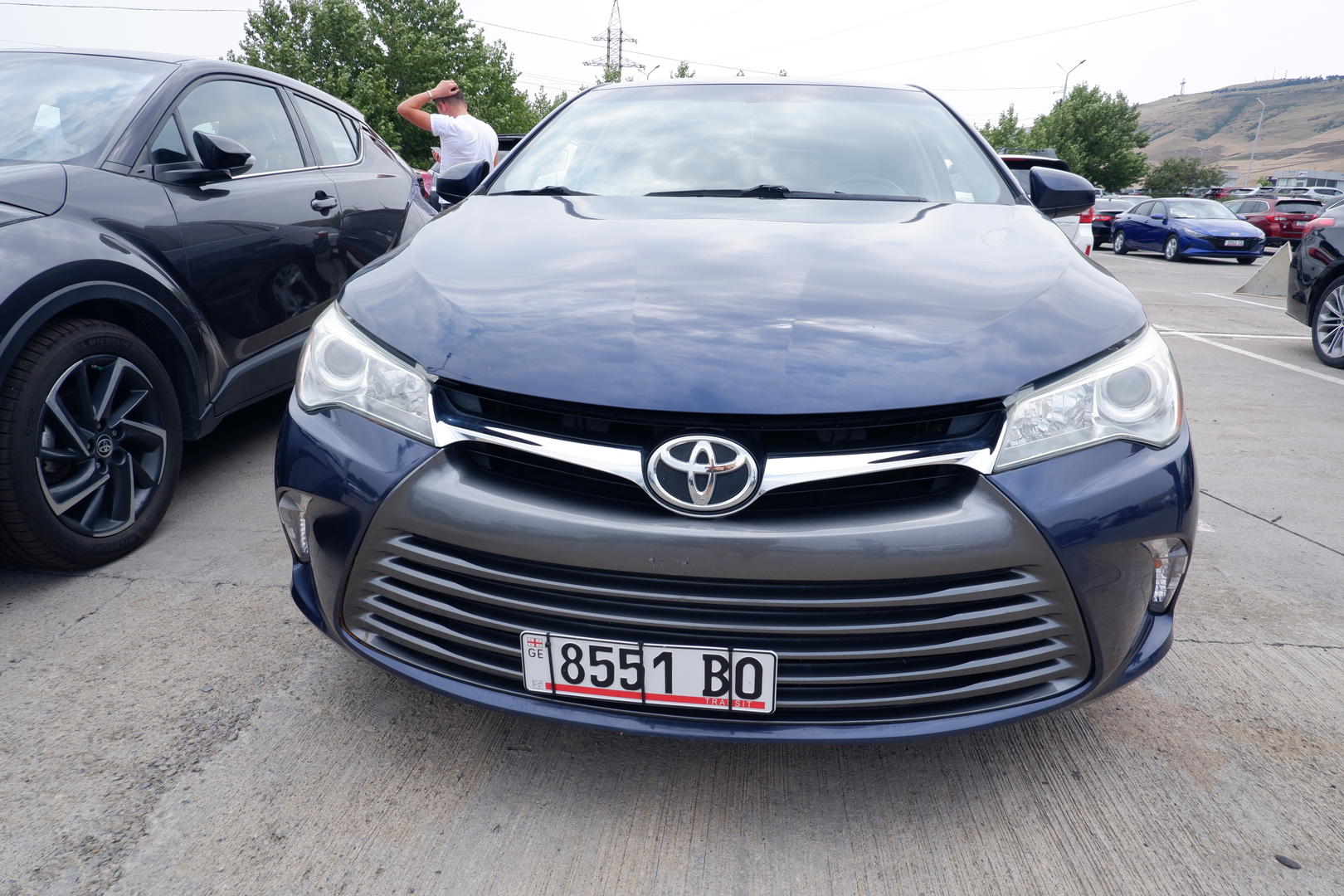Toyota Camry 2016 — photo 2