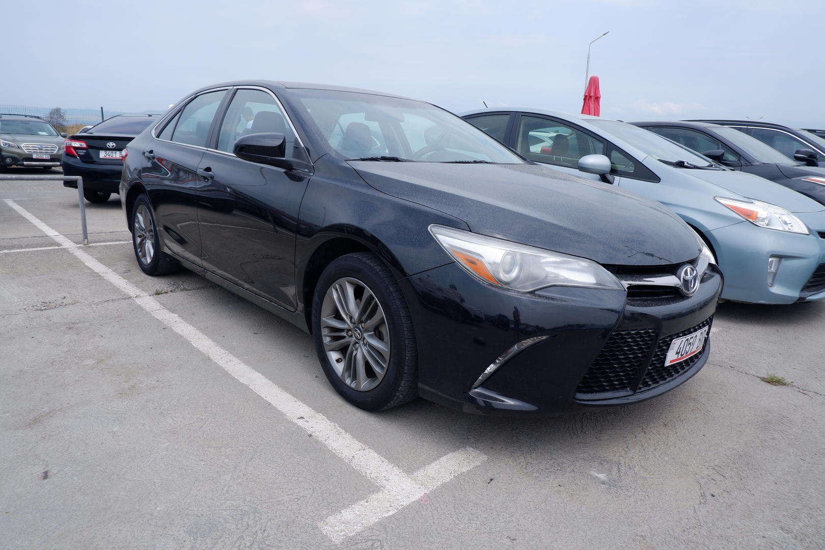 Toyota Camry 2017 — photo 2