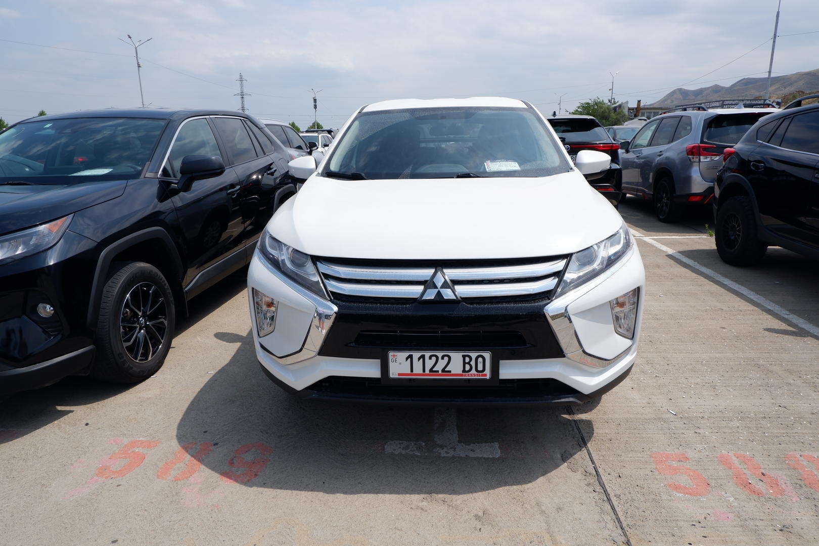 Mitsubishi Eclipse 2018 — photo 2