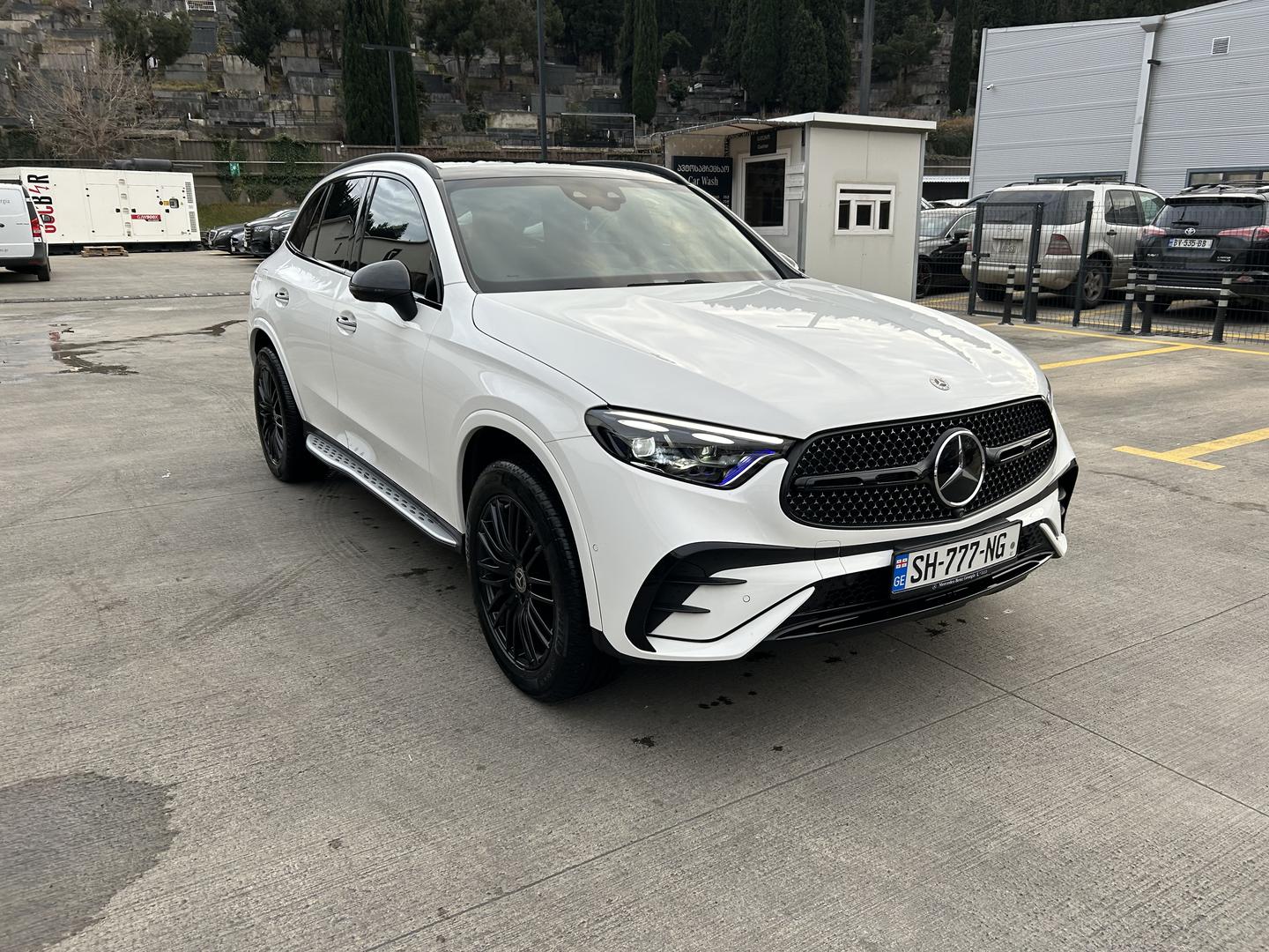 Mercedes-Benz GLC 300 2023 — photo 2