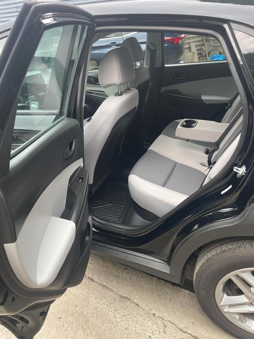 Hyundai Kona 2023 — photo 2