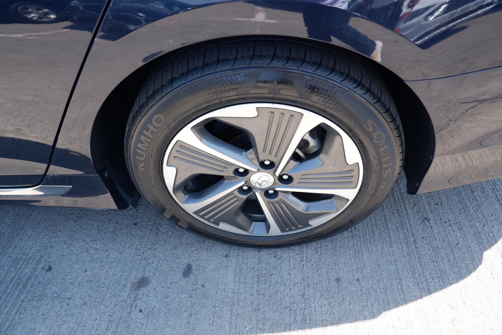 Hyundai Sonata 2018 — photo 2