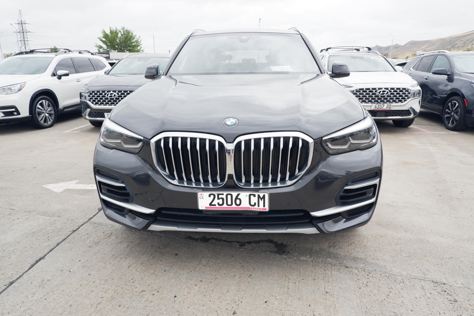 BMW X5 2022 — photo 2
