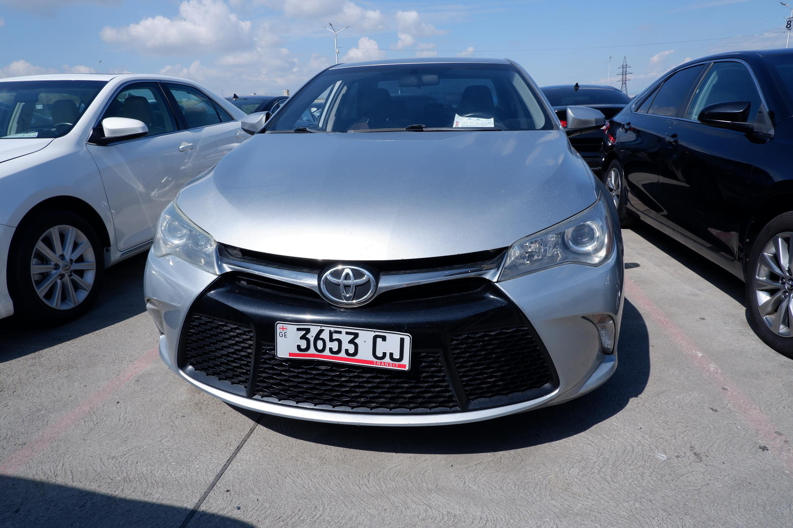 Toyota Camry 2016 — photo 2