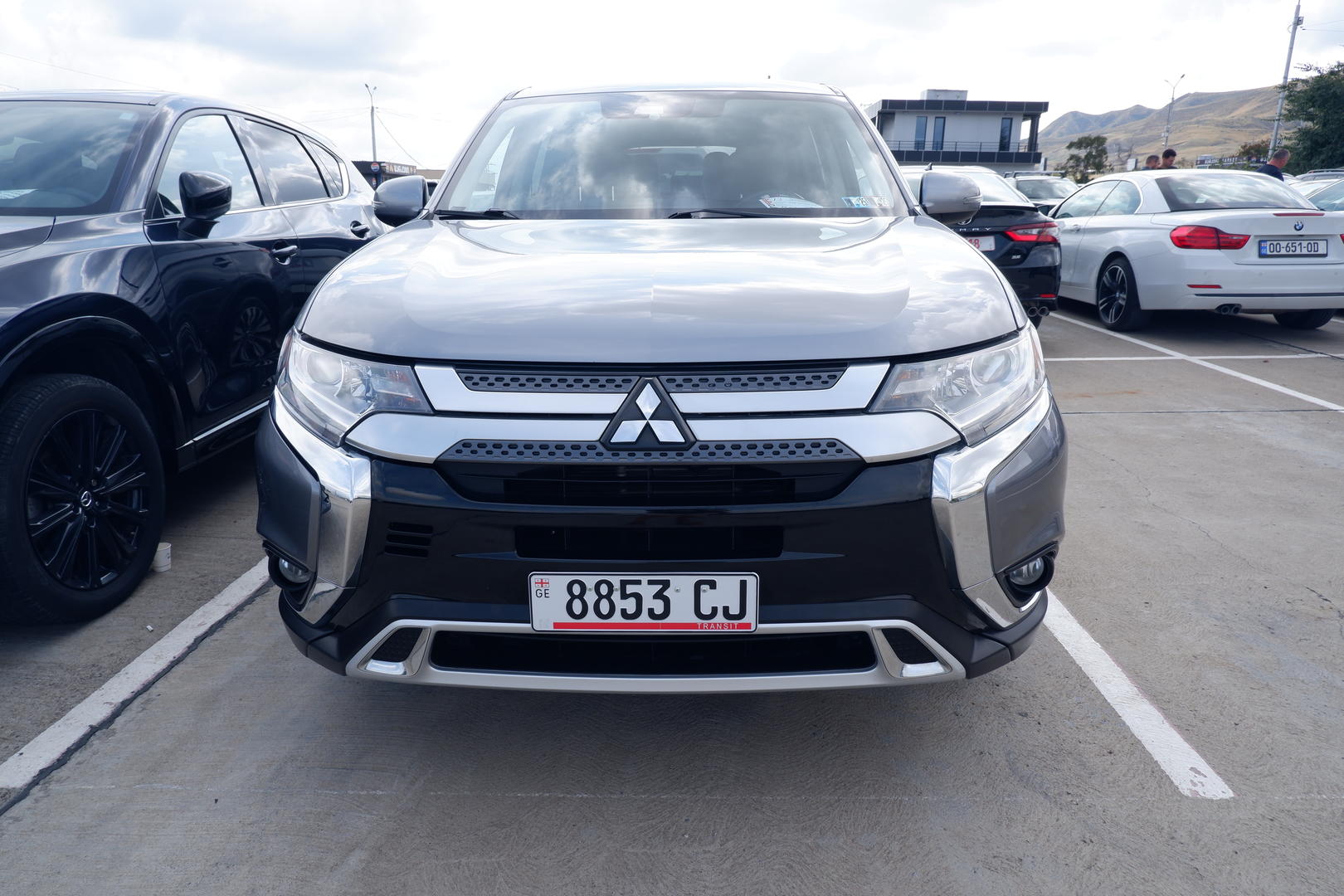 Mitsubishi Outlander 2020 — photo 2