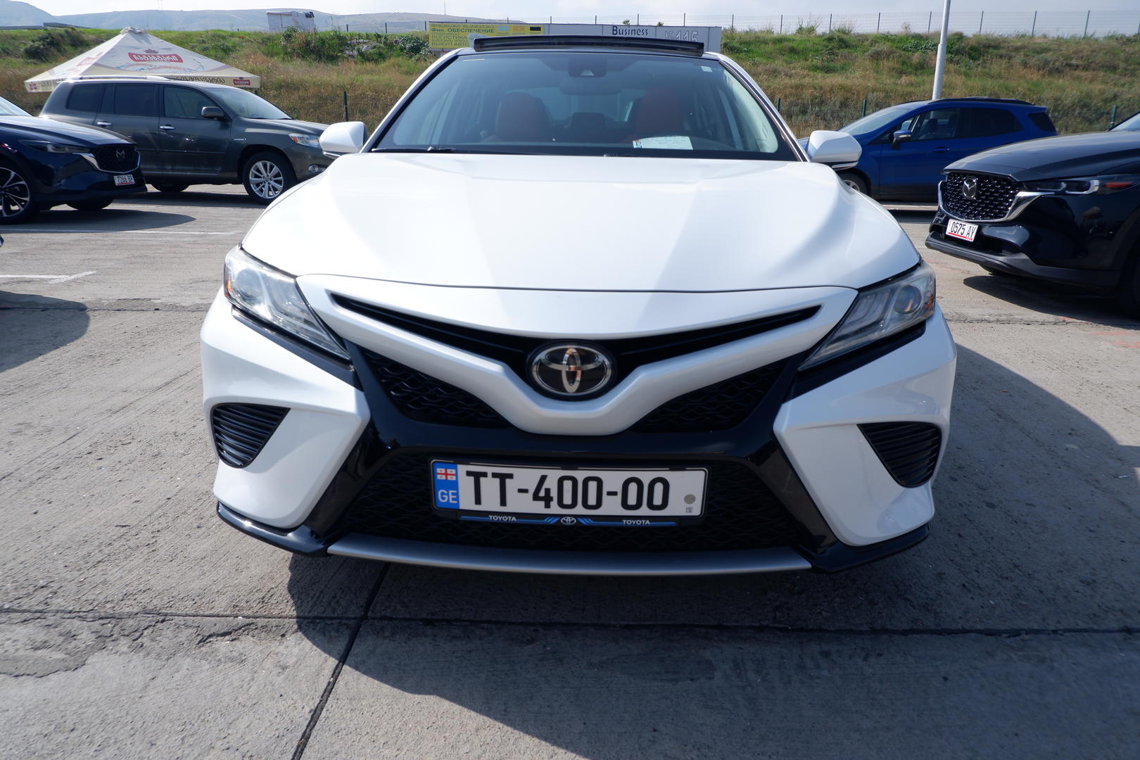 Toyota Camry 2019 — photo 2