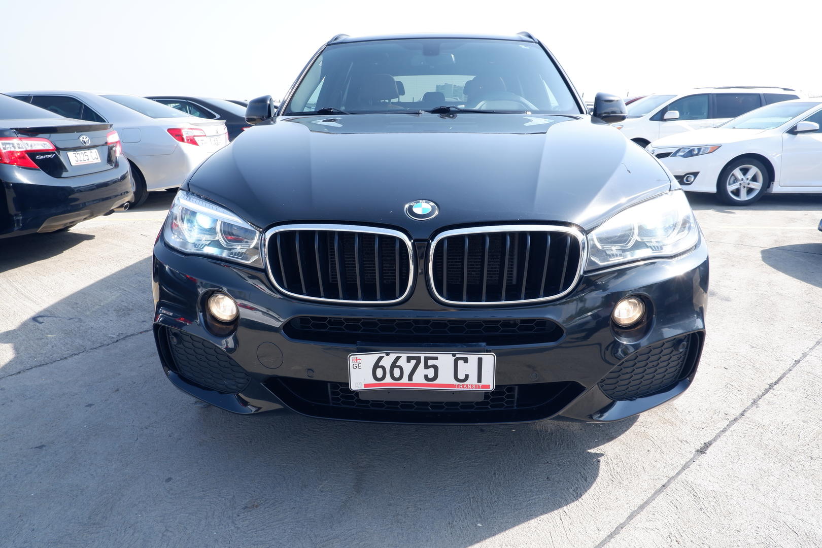 BMW X5 2017 — photo 2