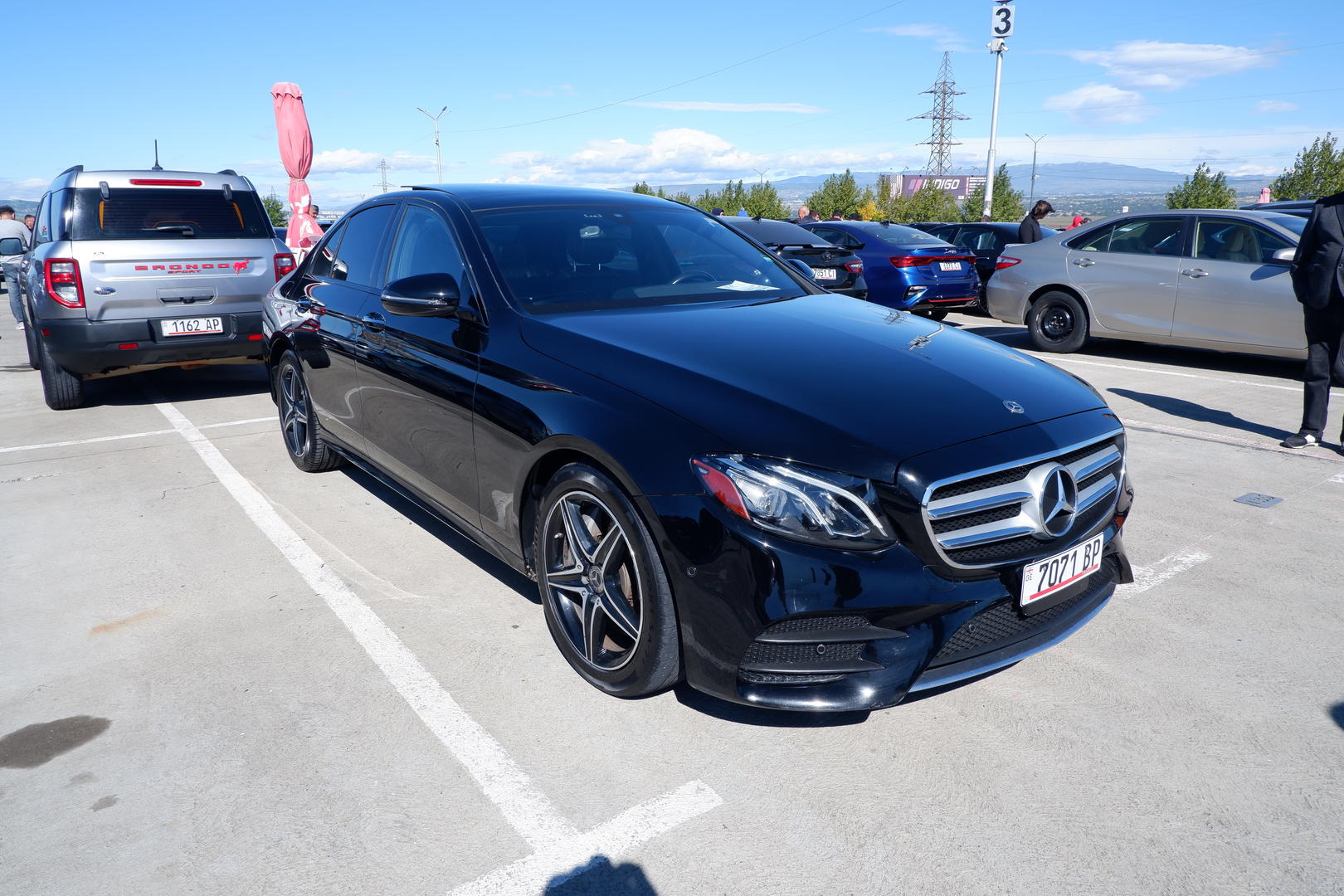Mercedes-Benz E 300 2018 — photo 2