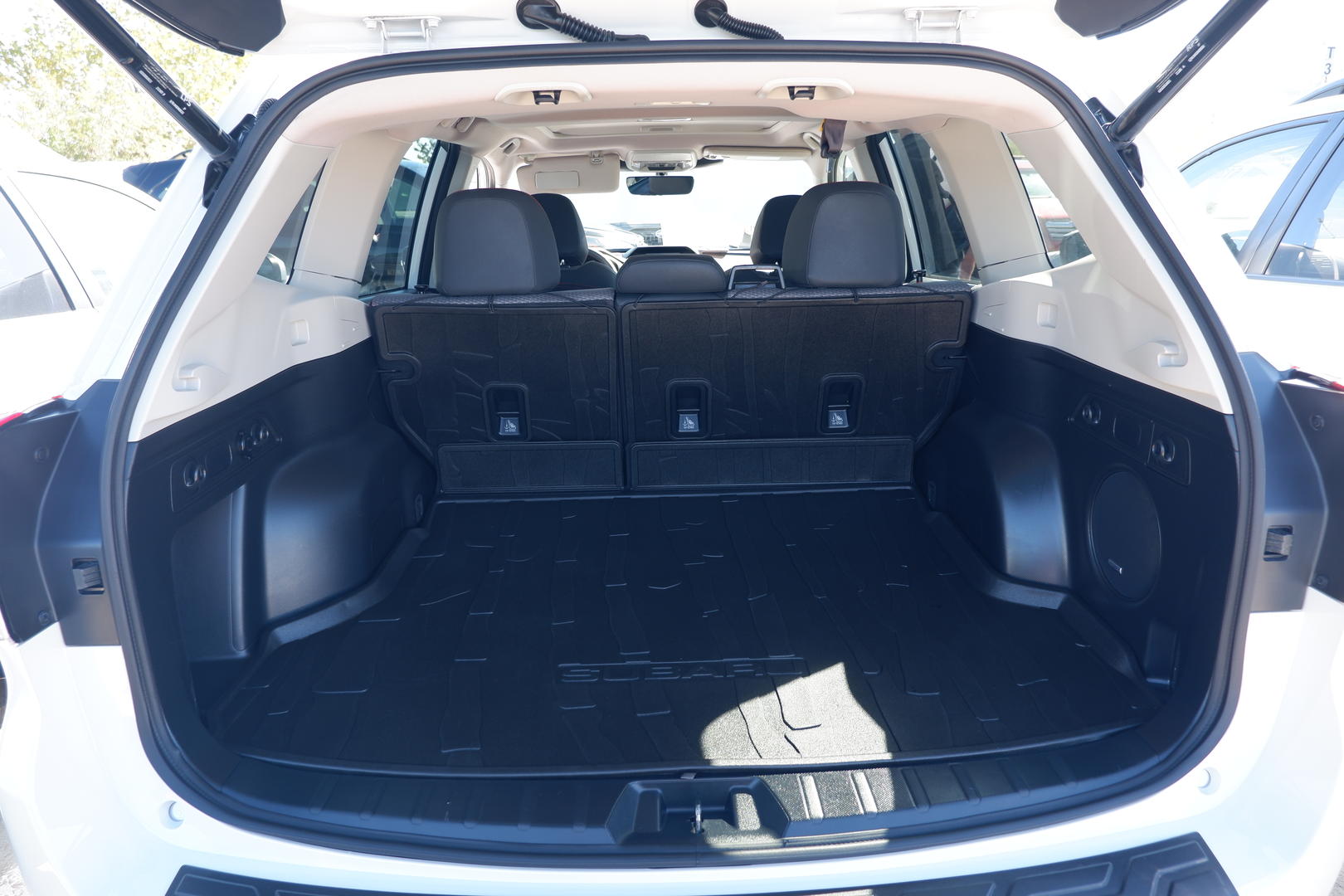 Subaru Forester 2021 — photo 2